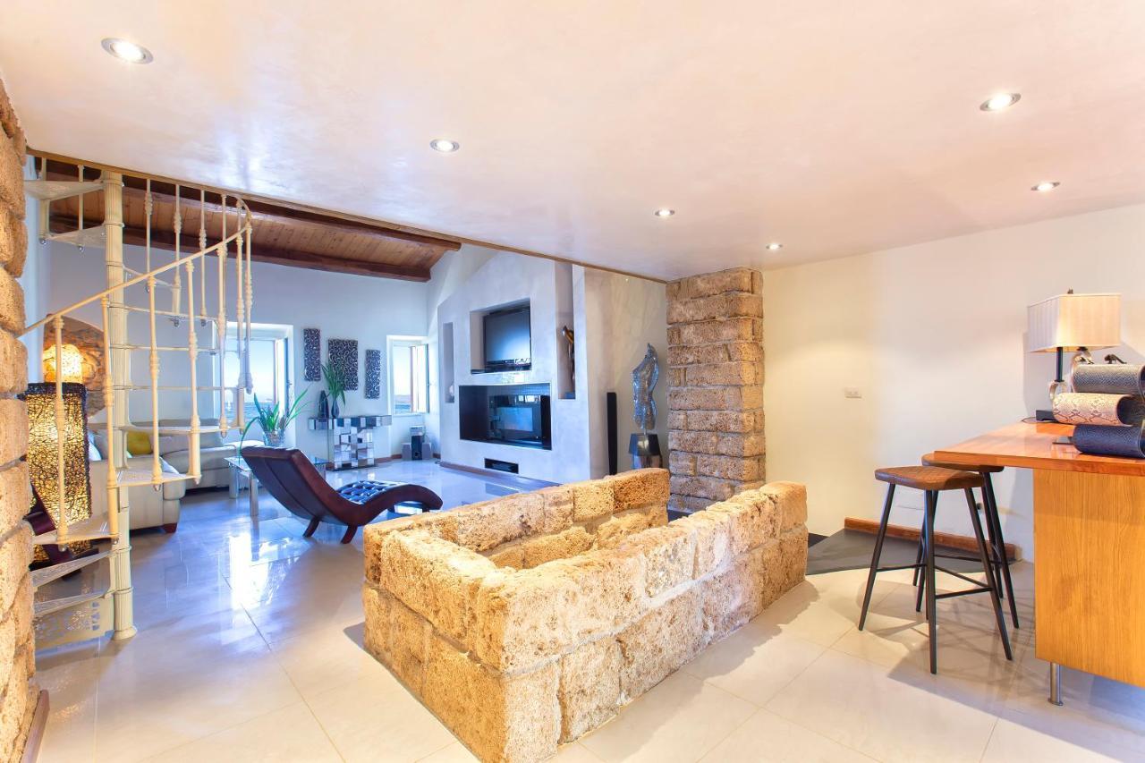 알게로 Sardinia Re - Cavour Loft Sea View 아파트 외부 사진