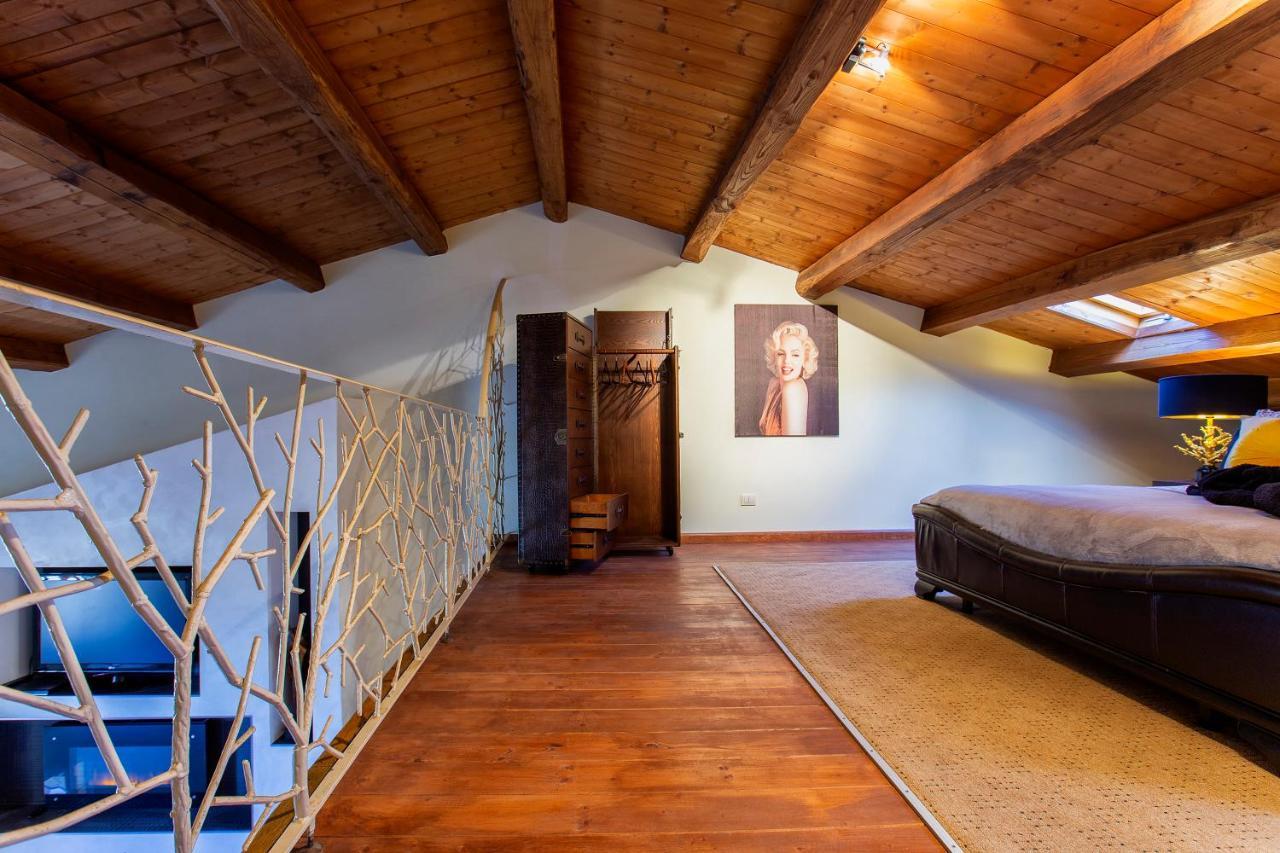 알게로 Sardinia Re - Cavour Loft Sea View 아파트 외부 사진