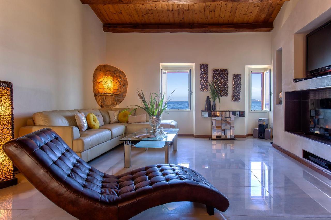 알게로 Sardinia Re - Cavour Loft Sea View 아파트 외부 사진